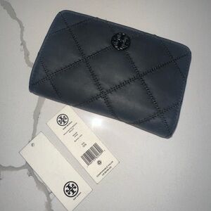 Tory Burch wallet